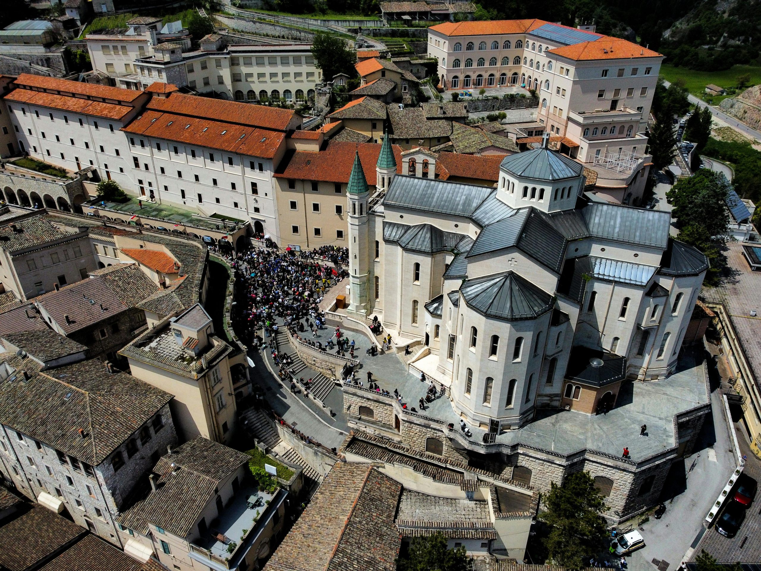 24 -26 Ottobre – LORETO, CASCIA, SPOLETO, LA VERNA Spiritualità, cultura e storia